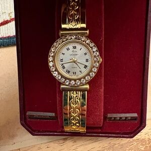 Guen vintage Gold Women's Watch